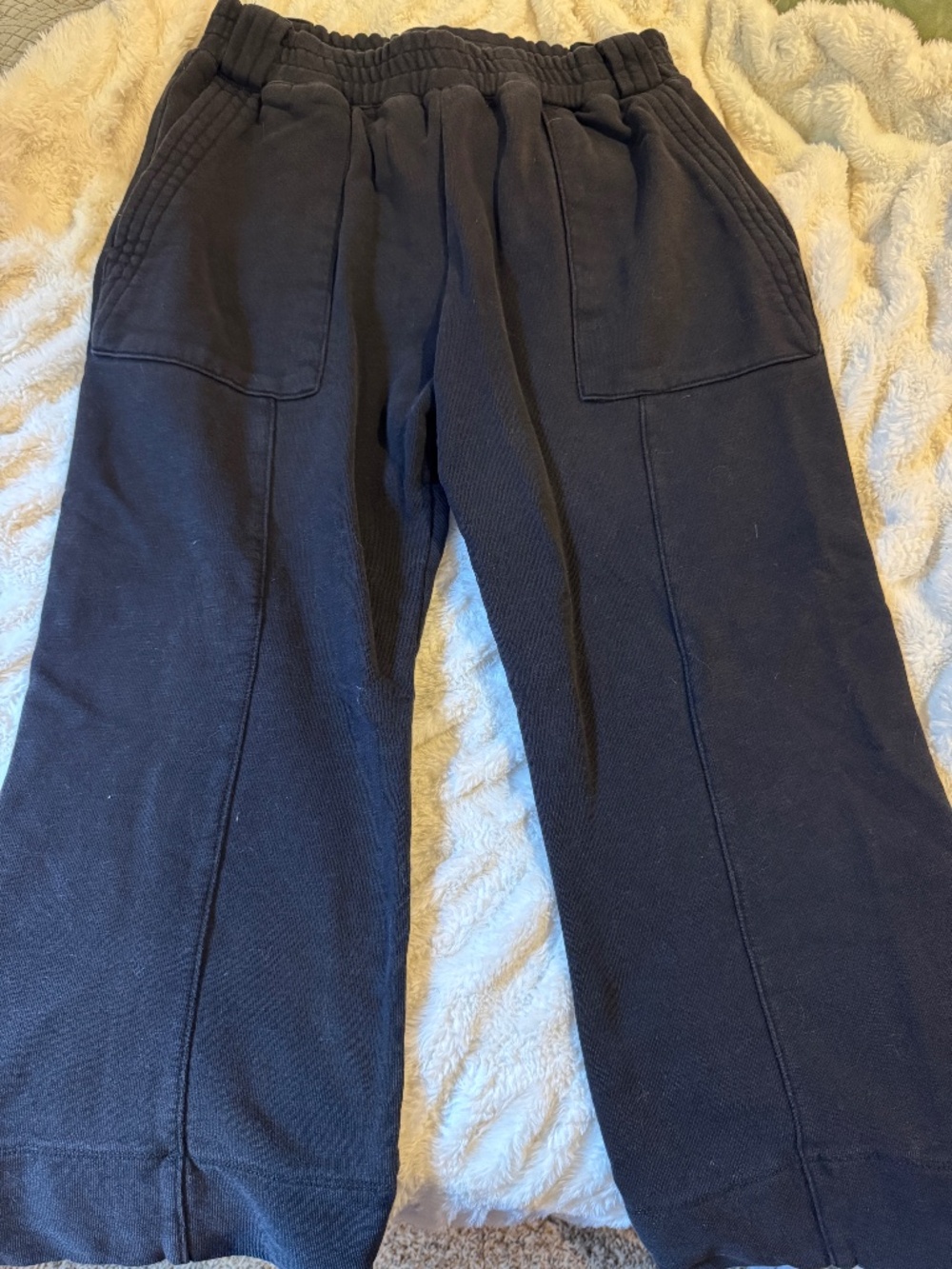 Black Cropped Sweatpants From Sold Out
